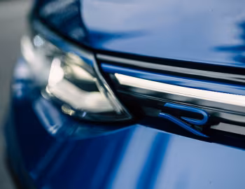 Volkswagen Golf R "20 Years" [Japan] '2023