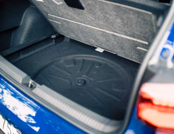 Ambos Volkswagen Golf R "20 Years" [Japan] '2023