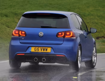 Volkswagen Golf R 3-door [UK-spec] (Typ 5K) '2009–13