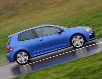 Volkswagen Golf R 3-door [UK-spec] (Typ 5K) '2009–13