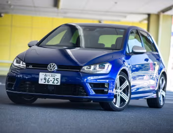 Volkswagen Golf R 5-door [Japan] (Typ 5G) '02.2014–05.2017