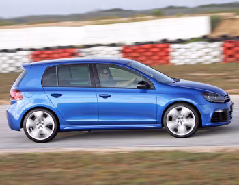 Volkswagen Golf R 5-door [South Africa] (Typ 5K) '2009–13
