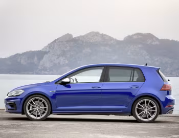 Volkswagen Golf R 5-door [Worldwide] (Typ 5G) '2017–20