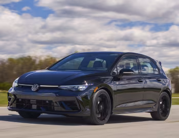 2025–pr. Volkswagen Golf R "Black Edition" [North America] '2025–pr.