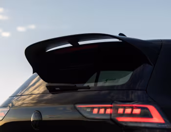 Volkswagen Golf R "Black Edition" [Australia] '2025–pr.