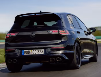 Volkswagen Golf R "Black Edition" [Worldwide] '2024–pr.