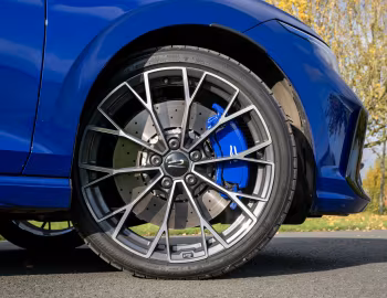 Volkswagen Golf R Estate [UK-spec] '2024–pr.