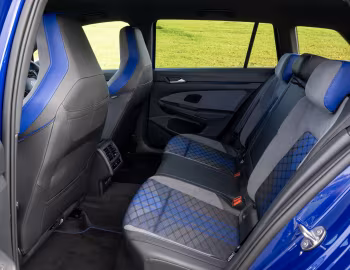 Interior Volkswagen Golf R Estate [UK-spec] '2024–pr.
