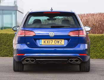Volkswagen Golf R Estate [UK-spec] (Typ 5G) '2017–20