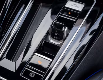 Interior Volkswagen Golf R Estate [UK-spec] '2024–pr.