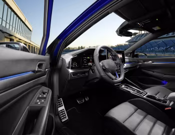 Interior Volkswagen Golf R Variant [Worldwide] '2024–pr.