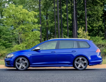 Volkswagen Golf R Variant [Japan] (Typ 5G) '05.2015–05.2017