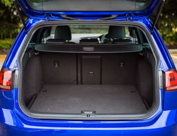 Ambos Volkswagen Golf R Variant [Japan] (Typ 5G) '05.2015–05.2017
