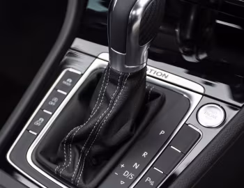 Interior Volkswagen Golf R Variant [Japan] (Typ 5G) '05.2015–05.2017