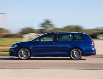 Volkswagen Golf R Variant [Worldwide] (Typ 5G) '2017–20