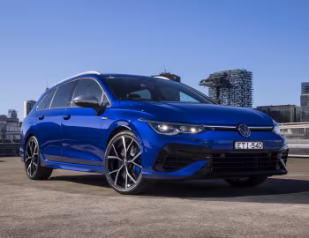 Volkswagen Golf R Wagon [Australia] '2022–23