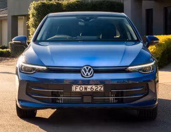 Volkswagen Golf Style [Australia] '2025–pr.