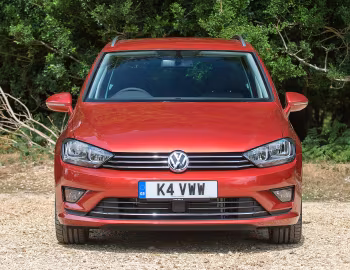 Volkswagen Golf SV [UK-spec] '2014–17