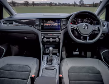 Panel frontal Volkswagen Golf SV GT [UK-spec] '2018–20