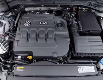 Bajo el capó Volkswagen Golf TDI 5-door [Worldwide] (Typ 5G) '2017–20