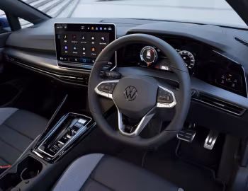 Interior Volkswagen Golf TDI R-Line Variant [Japan] '2025–pr.