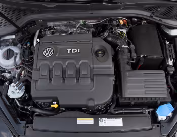 Bajo el capó 2016–17 Volkswagen Golf TDI SportWagen [North America] (Typ 5G) '2015–17