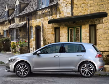 Volkswagen Golf TSI [Latam] (Typ 5G) '2018–19