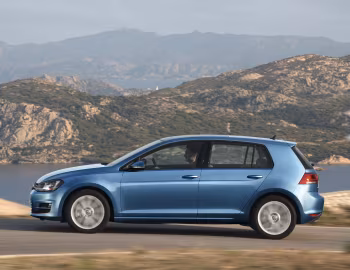 Volkswagen Golf TSI 5-door [Worldwide] (Typ 5G) '2012–17