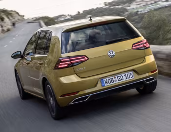 Volkswagen Golf TSI 5-door [Worldwide] (Typ 5G) '2017–20