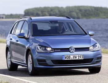 Volkswagen Golf TSI BlueMotion Variant [Worldwide] '2015–17