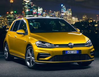 Volkswagen Golf TSI R-Line 5-door [Australia] (Typ 5G) '2017–20