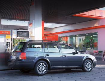 Volkswagen Golf 2.0 BiFuel Variant [Worldwide] (Typ 1J) '10.2002–06.2006