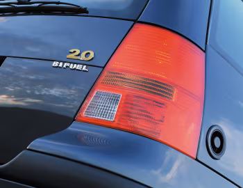 Volkswagen Golf 2.0 BiFuel Variant [Worldwide] (Typ 1J) '10.2002–06.2006