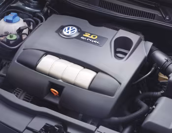 Bajo el capó Volkswagen Golf 2.0 BiFuel Variant [Worldwide] (Typ 1J) '10.2002–06.2006