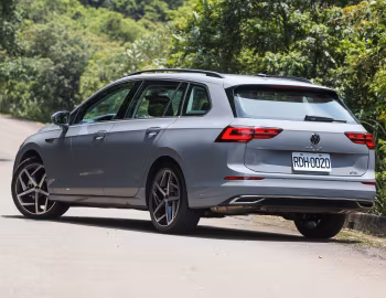 Volkswagen Golf Variant eTSI Style [Taiwan] '2021–24