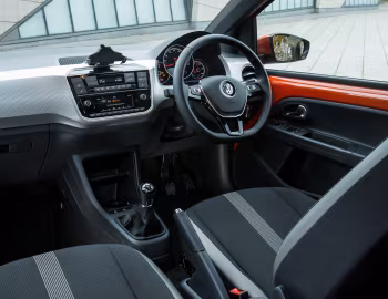 Panel frontal Volkswagen high up! [UK-spec] '2016–23
