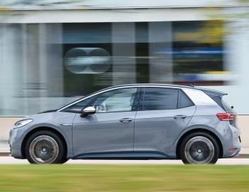 Volkswagen ID.3 "1st" [UK-spec] '2020