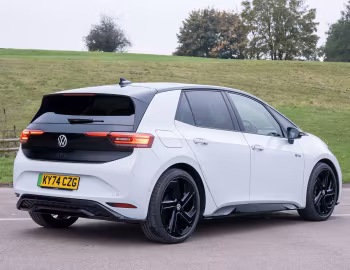 Volkswagen ID.3 GTX [UK-spec] '2024–pr.