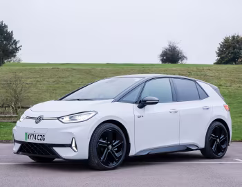 Volkswagen ID.3 GTX [UK-spec] '2024–pr.