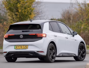 Volkswagen ID.3 GTX [UK-spec] '2024–pr.