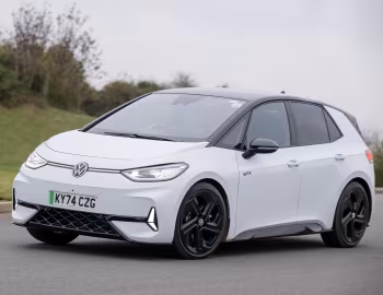 Volkswagen ID.3 GTX [UK-spec] '2024–pr.