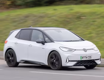 Volkswagen ID.3 GTX [UK-spec] '2024–pr.