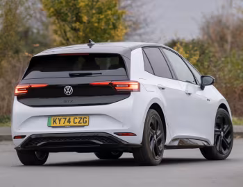 Volkswagen ID.3 GTX [UK-spec] '2024–pr.