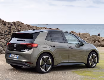 Volkswagen ID.3 Pro [Worldwide] '2023–pr.