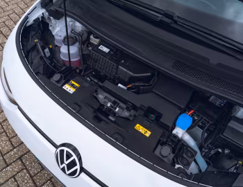 Bajo el capó Volkswagen ID.3 Pro S [UK-spec] '2020–23