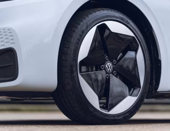 Volkswagen ID.3 Pro S [UK-spec] '2020–23