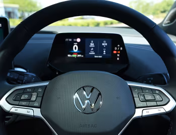 Torpedo Volkswagen ID.4 "Black Edition" [UK-spec] '2025–pr.