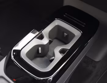 Interior Volkswagen ID.5 GTX "Edition" [UK-spec] '2024–pr.