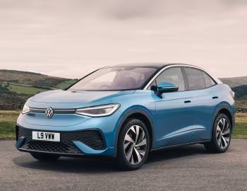Volkswagen ID.5 Match Pro [UK-spec] '2024–pr.