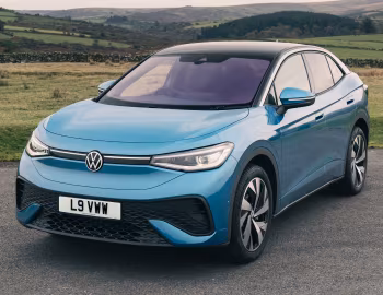 Volkswagen ID.5 Match Pro [UK-spec] '2024–pr.